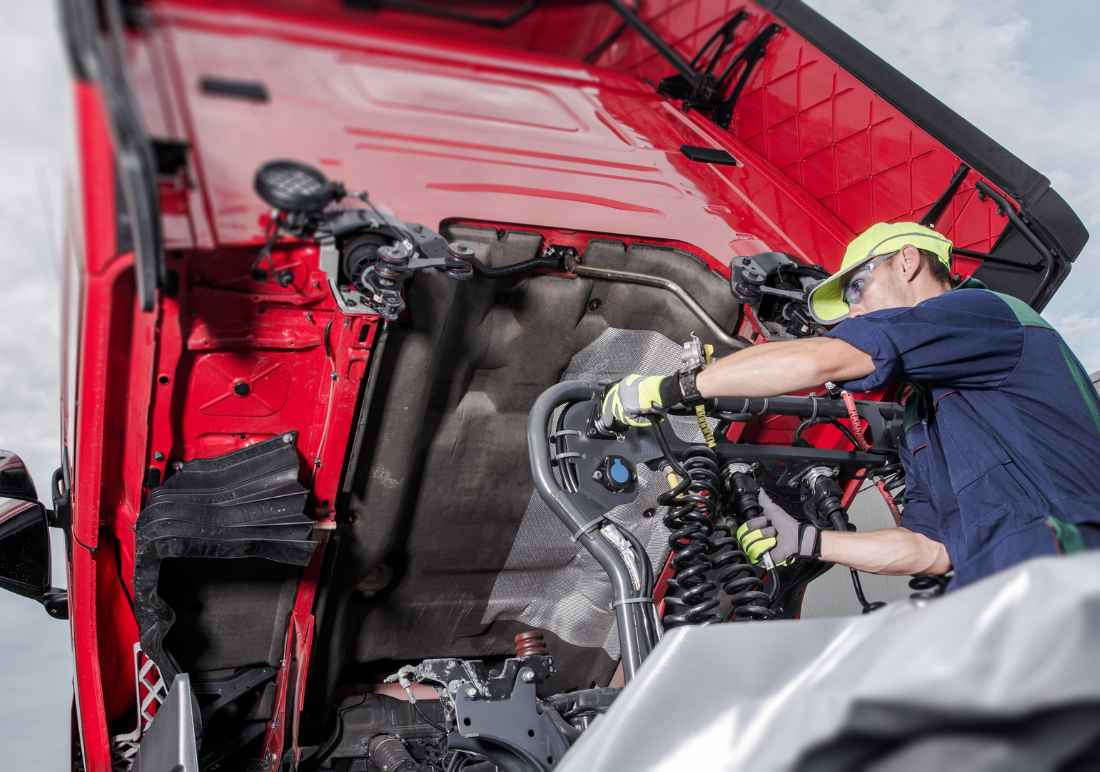 Notfall-Pannenhilfe für LKW – Adria Assist bietet schnelle Abschleppdienste & Reparaturen in ganz Europa.